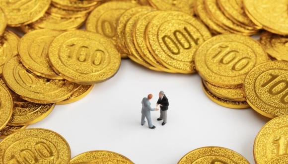  ئالتۇن باھاسى 3360 دوللارنىڭ ئۈستىگە قايتىپ كەلدى