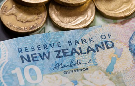 ئامېرىكا ئەمگەك كۈچلىرى بازىرى ئامېرىكا دوللىرىنىڭ يۈزلىنىشىنى بېكىتىشى مۇمكىن